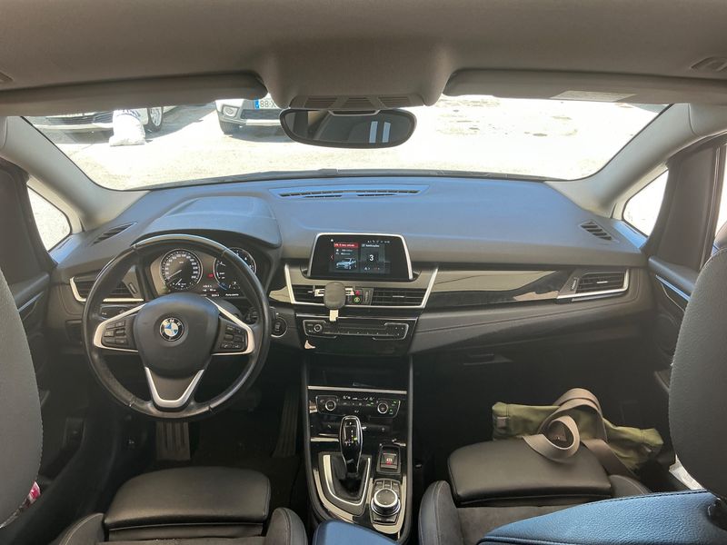 BMW 2er 216d Gran Tourer Sport Line — zdjęcie 12
