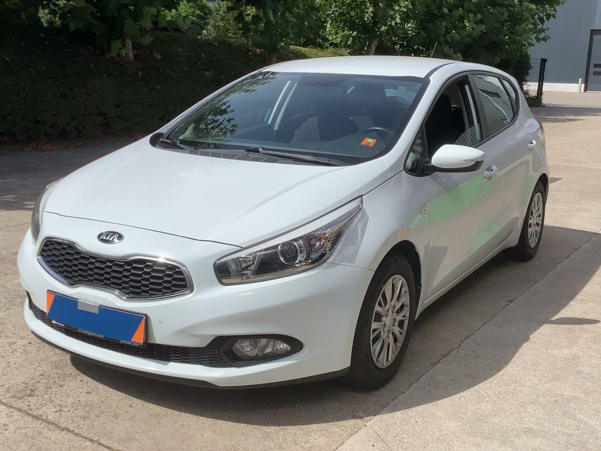 Kia cee'd 2015