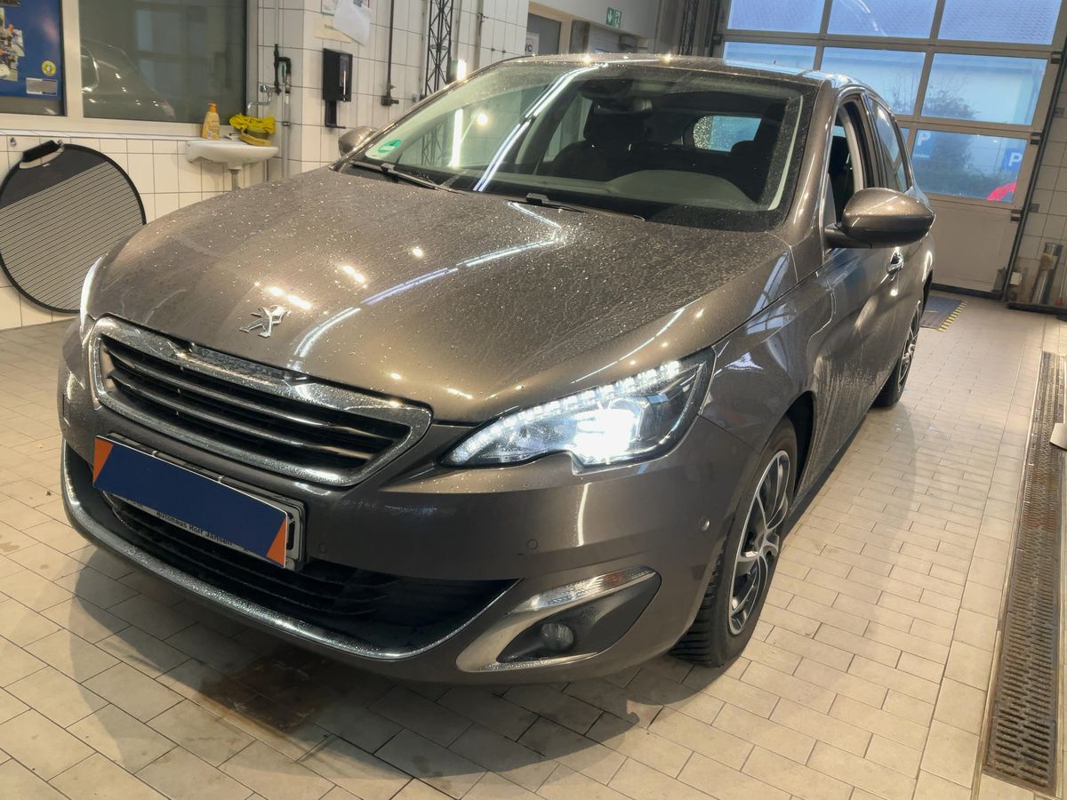 Peugeot 308 2.0 Blue-HDi Allure