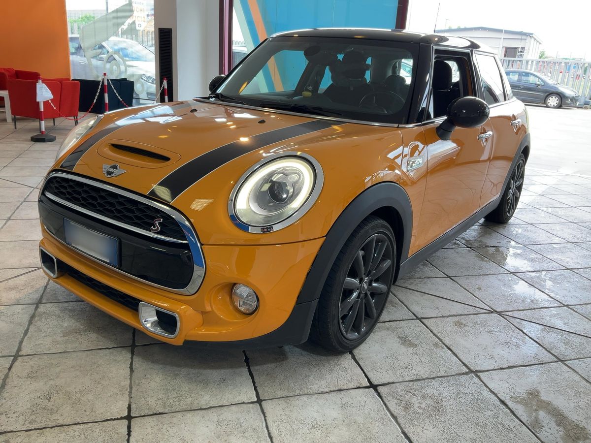 MINI Cooper 2015