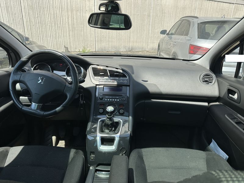 Peugeot 5008 2.0 HDi Platinum — zdjęcie 11