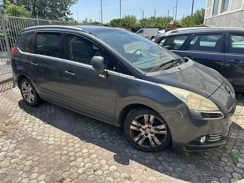 Peugeot 5008 2.0 HDi Platinum — zdjęcie 6