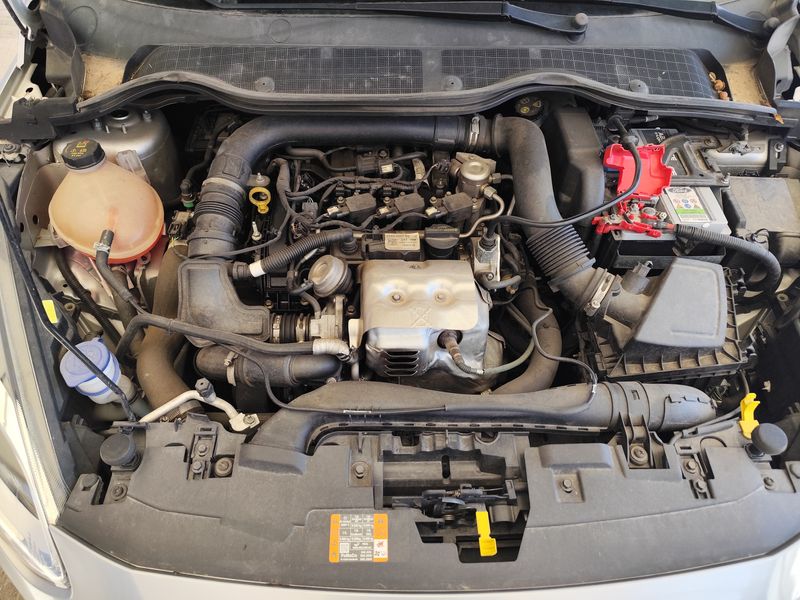 Ford Fiesta 1.0 EcoBoost Titanium — zdjęcie 8