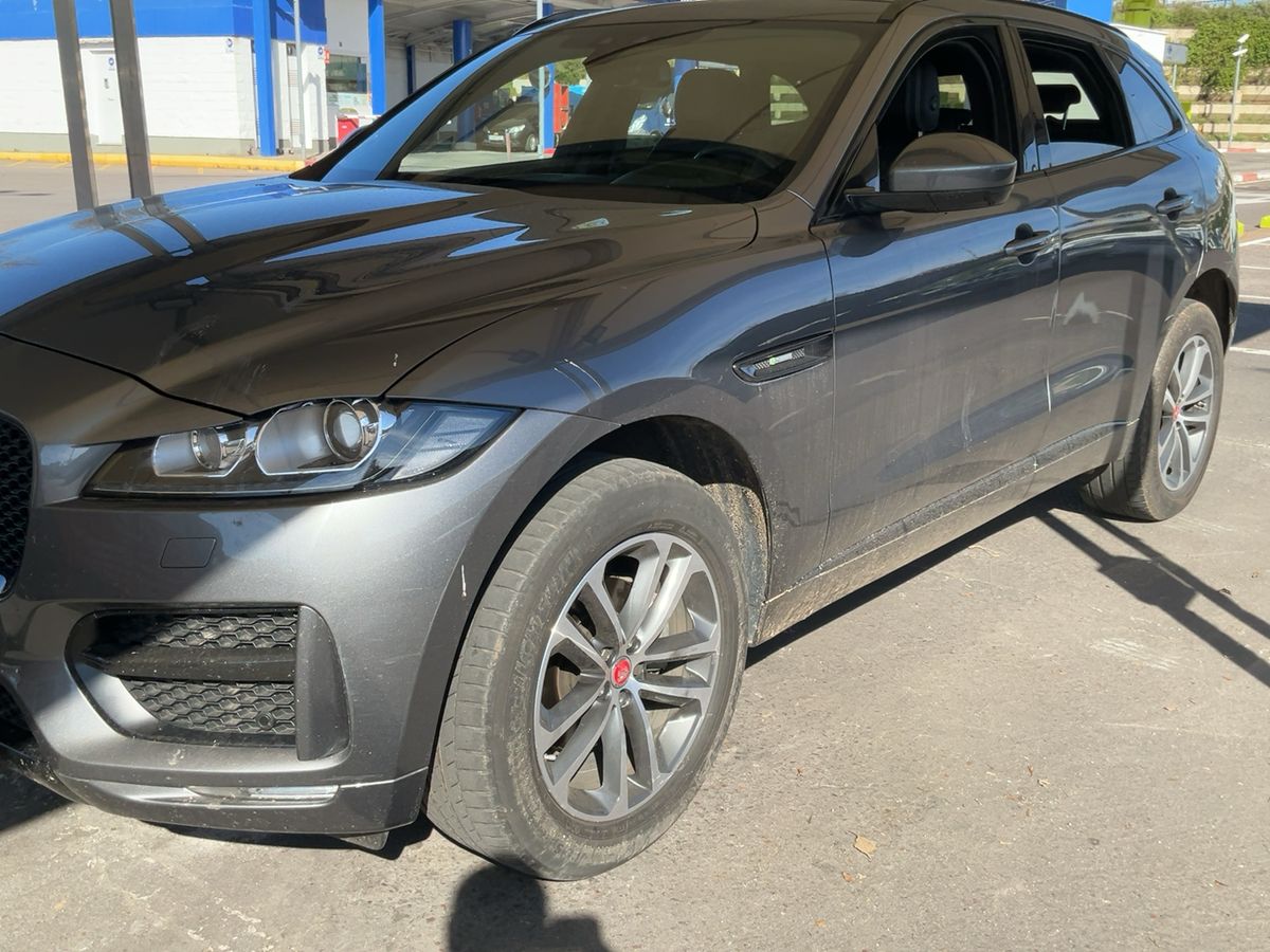 Jaguar F-Pace d'occasion