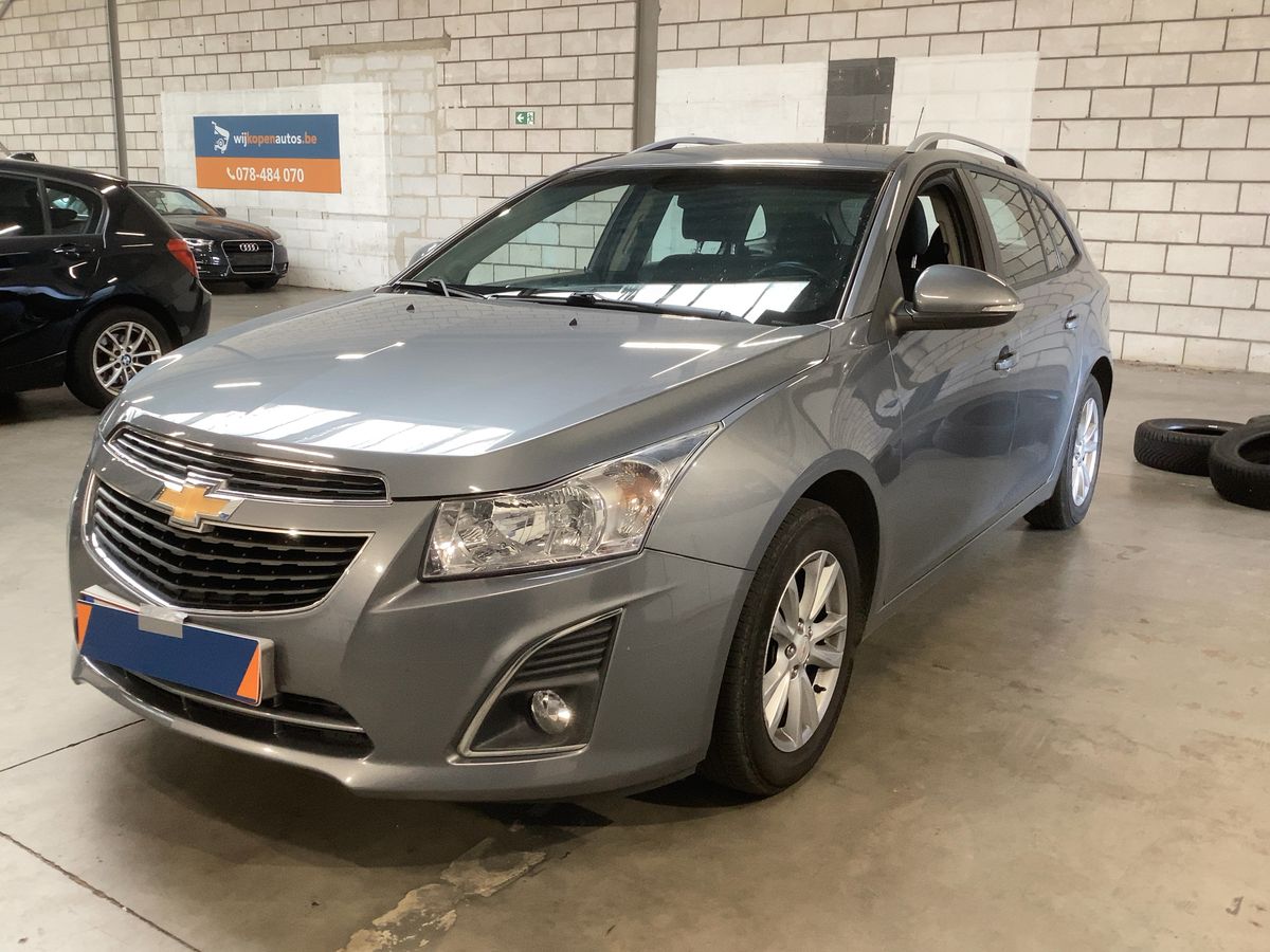 Chevrolet Cruze 1.4 LS