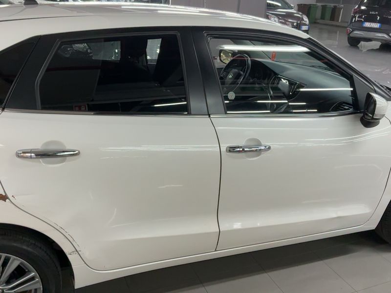 Suzuki Baleno 1.2 DualJet B-Top — zdjęcie 7