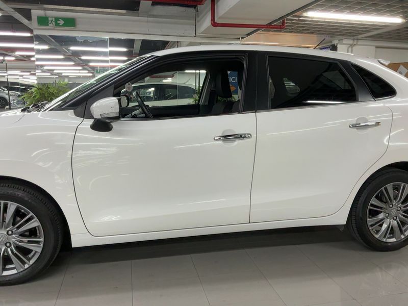 Suzuki Baleno 1.2 DualJet B-Top — zdjęcie 4