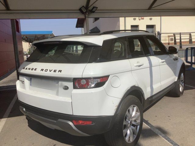 Land Rover Evoque 2.2 Td4 Pure Technik — zdjęcie 6