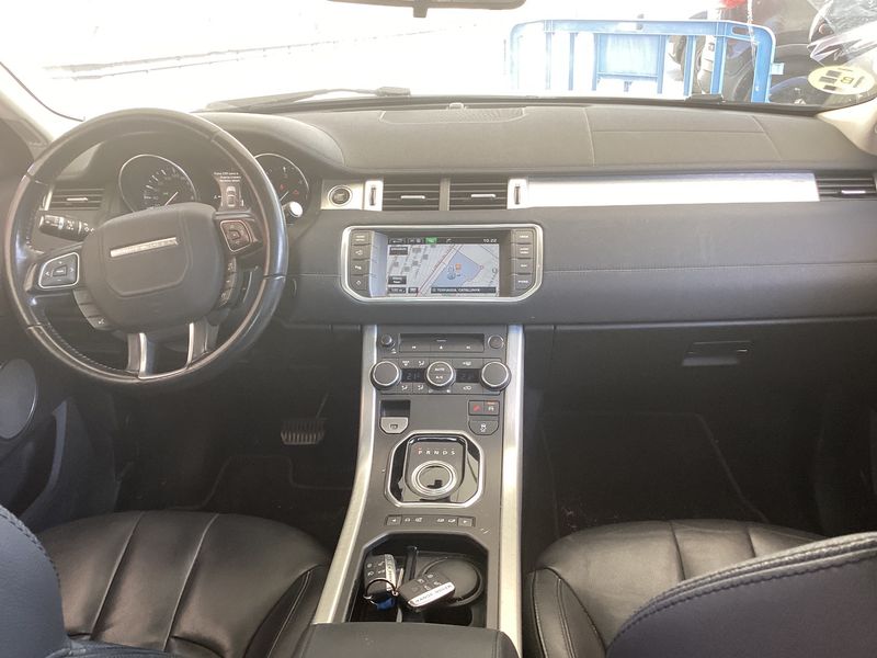 Land Rover Evoque 2.2 Td4 Pure Technik — zdjęcie 12