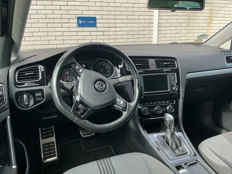 Volkswagen Golf VII 1.6 TDI Allstar BlueMotion Tech — zdjęcie 12