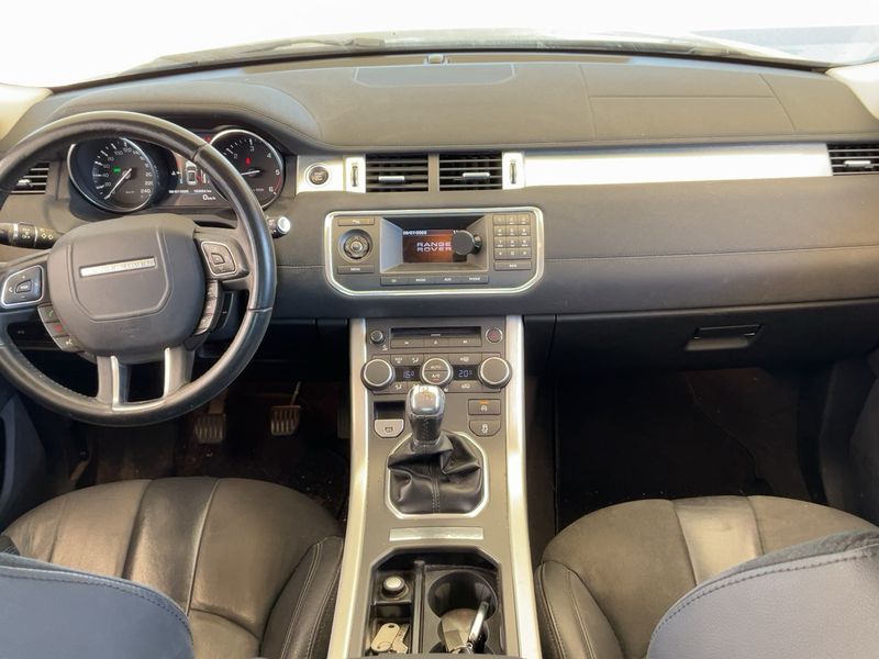 Land Rover Evoque 2.2 Td4 Pure — zdjęcie 12