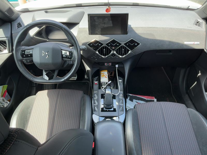 DS Automobiles DS3 Crossback electric drive 100 kW E-Tense Performance Line — zdjęcie 12
