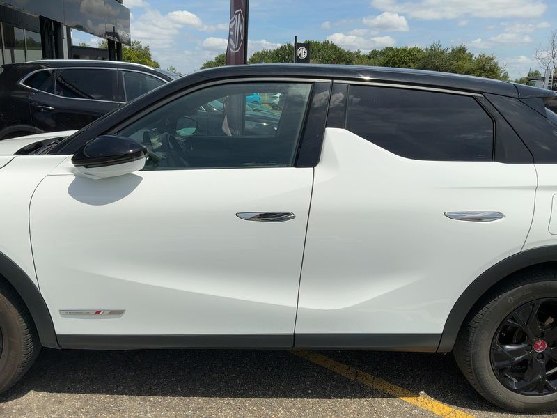 DS Automobiles DS3 Crossback electric drive 100 kW E-Tense Performance Line — zdjęcie 4