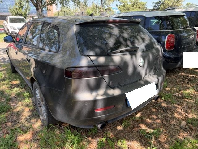 Alfa Romeo Alfa 159 1.9 JTD JTDM Exclusive — zdjęcie 3