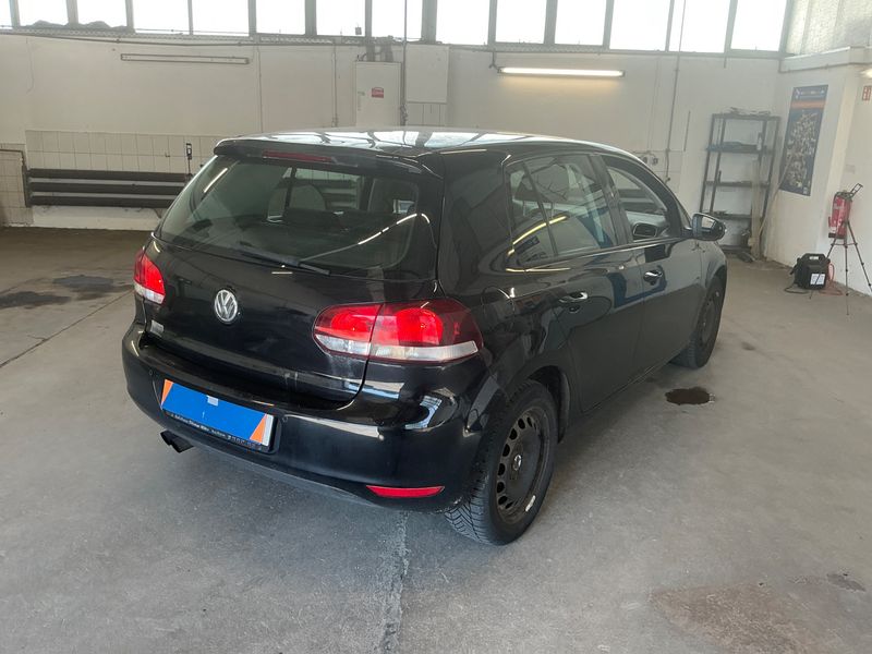 Volkswagen Golf VI 2.0 TDI Highline 2009 – снимка 2