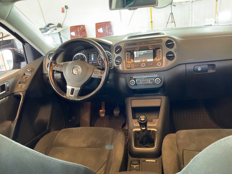 Volkswagen Tiguan 2.0 TDI Sport & Style 4Motion BlueMotion Tech 2014 – снимка 17