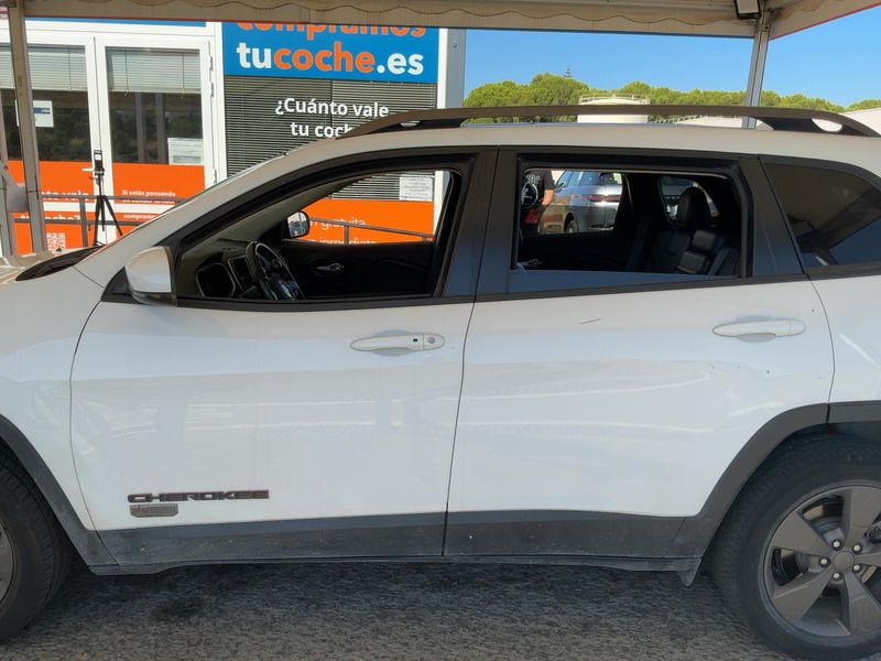 Jeep Cherokee 2.2 M-Jet Limited 4WD — zdjęcie 4