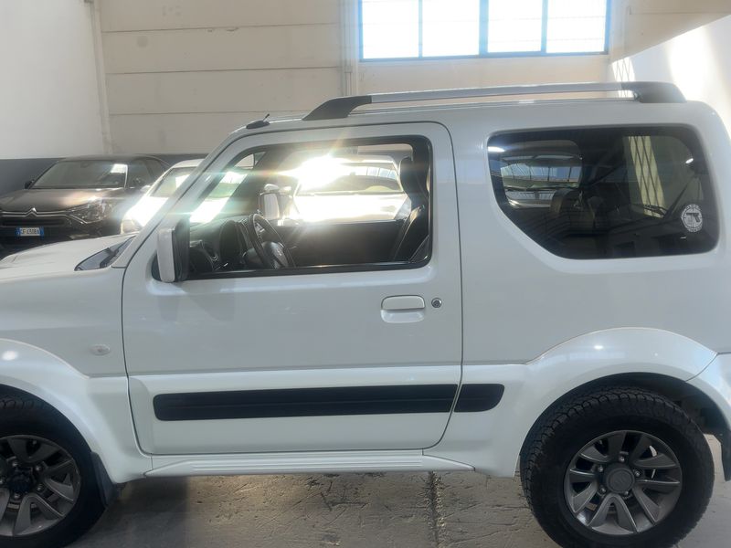 Suzuki Jimny 1.3 Evolution — zdjęcie 4