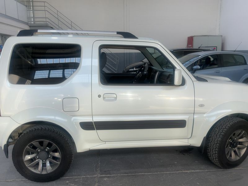 Suzuki Jimny 1.3 Evolution — zdjęcie 7