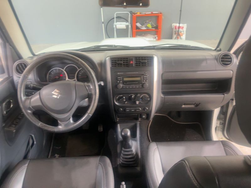 Suzuki Jimny 1.3 Evolution — zdjęcie 12