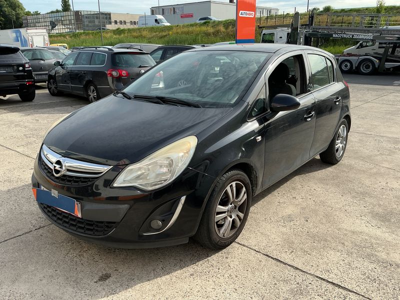 Opel Corsa 1.2 Satellite 2011 – снимка 1