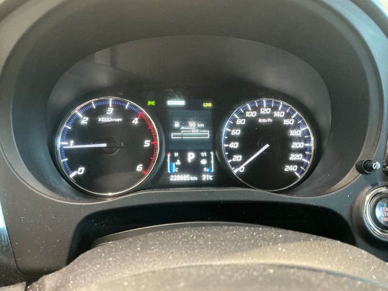 Mitsubishi Outlander 2.2 DI-D Intense ClearTec 4WD 2014 – снимка 18