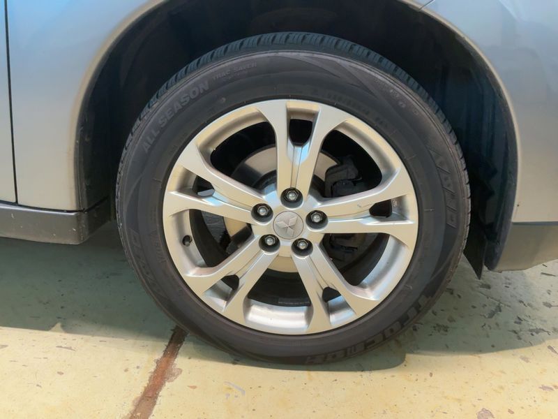 Mitsubishi Outlander 2.2 DI-D Intense ClearTec 4WD 2014 – снимка 11