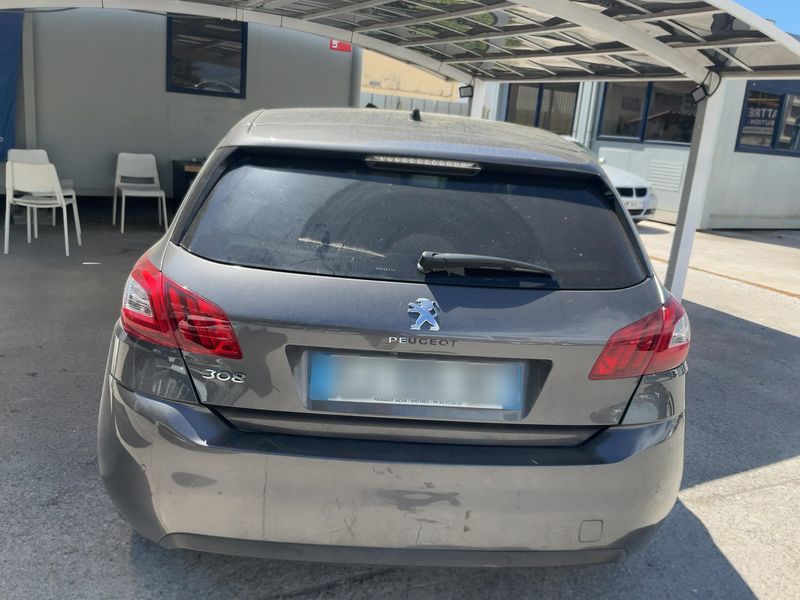 Peugeot 308 1.2 e-THP Style — zdjęcie 5
