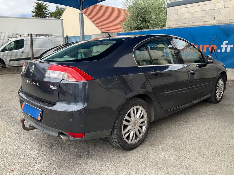 Renault Laguna 2.0 dCi Initiale — zdjęcie 2