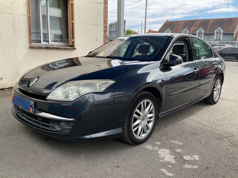 Renault Laguna 2.0 dCi Initiale