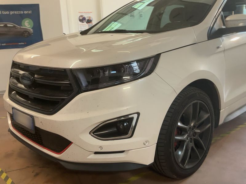 Ford Edge 2.0 TDCi Bi-Turbo ST-Line 4x4 — zdjęcie 2