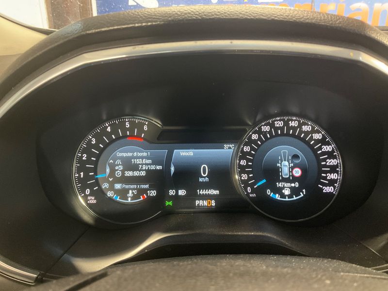 Ford Edge 2.0 TDCi Bi-Turbo ST-Line 4x4 — zdjęcie 13