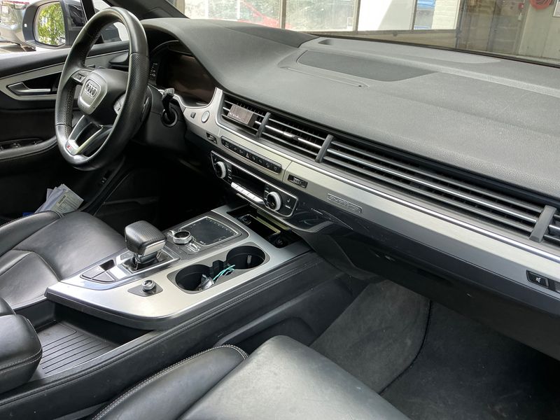 Audi Q7 3.0 TDI e-tron quattro 2018 – снимка 28