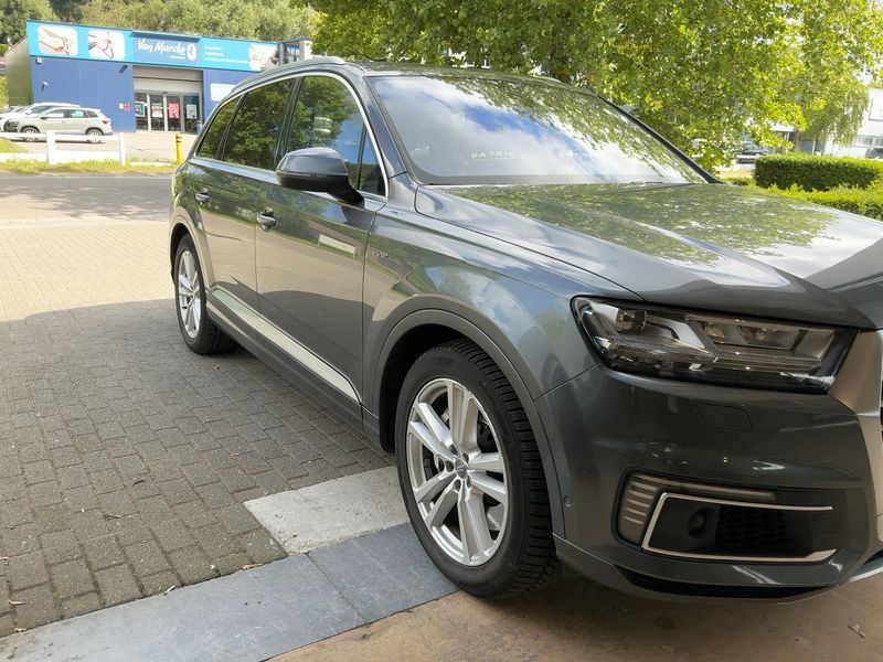 Audi Q7 3.0 TDI e-tron quattro 2018 – снимка 12