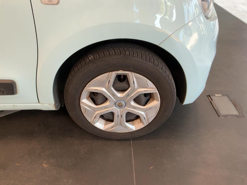Renault Twingo electric drive 60 kW Life Electric 2021 – снимка 11