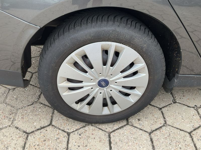 Ford Focus 1.0 EcoBoost Trend 2016 – снимка 9