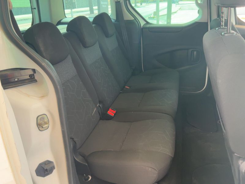 Peugeot Partner 1.6 Blue-HDi Active 2017 – снимка 19