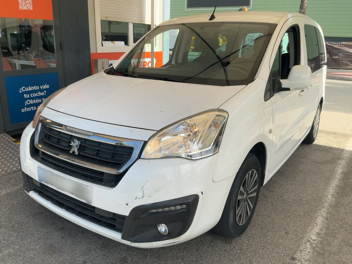 Peugeot Partner 2017 — photo 1