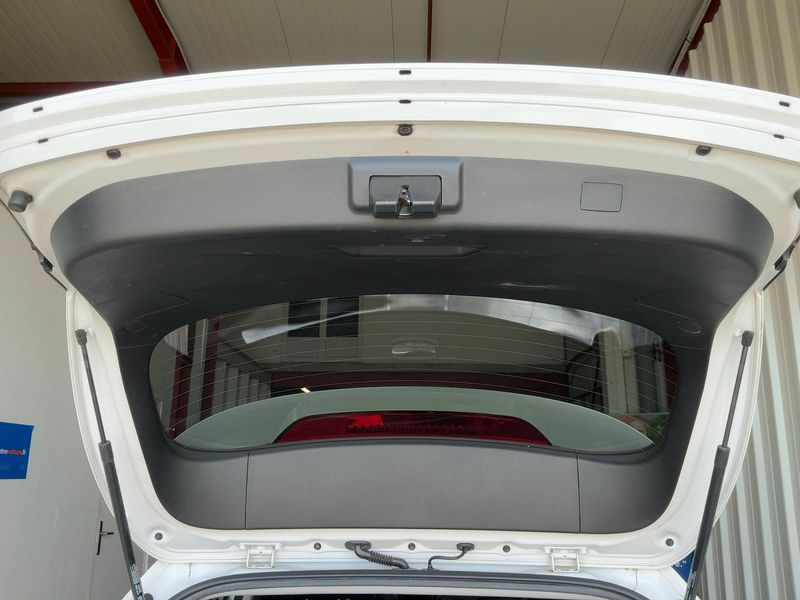 Hyundai i40 1.7 CRDi Creative — zdjęcie 10