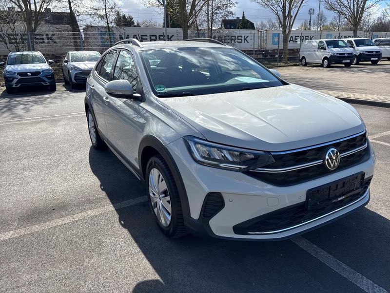 Volkswagen Taigo 1.0 TSI Life — zdjęcie 13