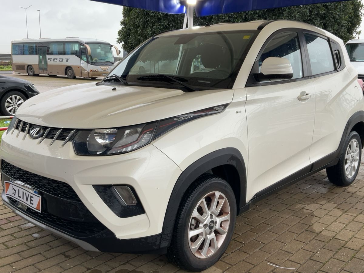 Mahindra KUV d'occasion