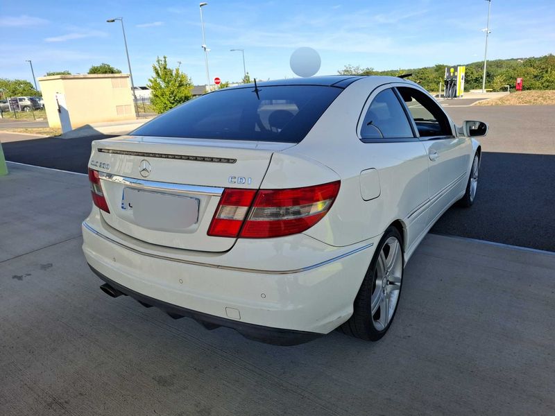 Mercedes-Benz CLC-Klasse CLC 200 CDI — zdjęcie 5