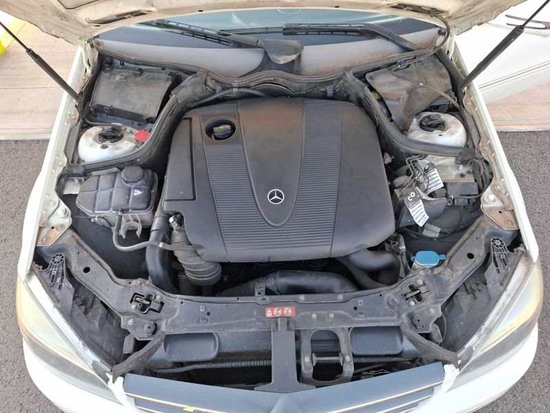 Mercedes-Benz CLC-Klasse CLC 200 CDI — zdjęcie 8