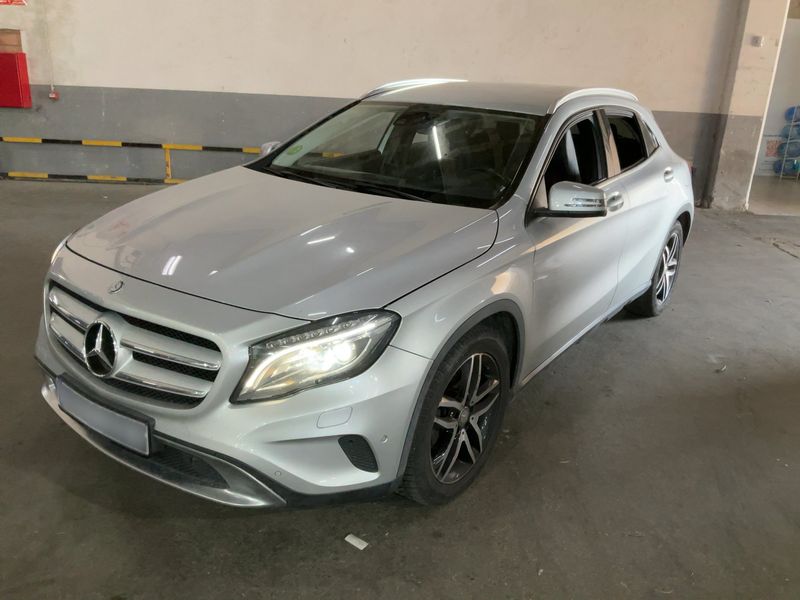 Mercedes-Benz GLA-Klasse