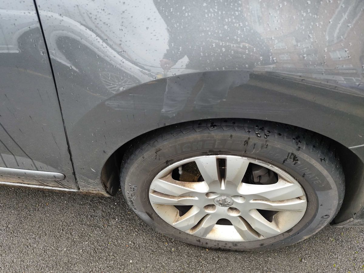 Peugeot 5008 2013 — photo 18