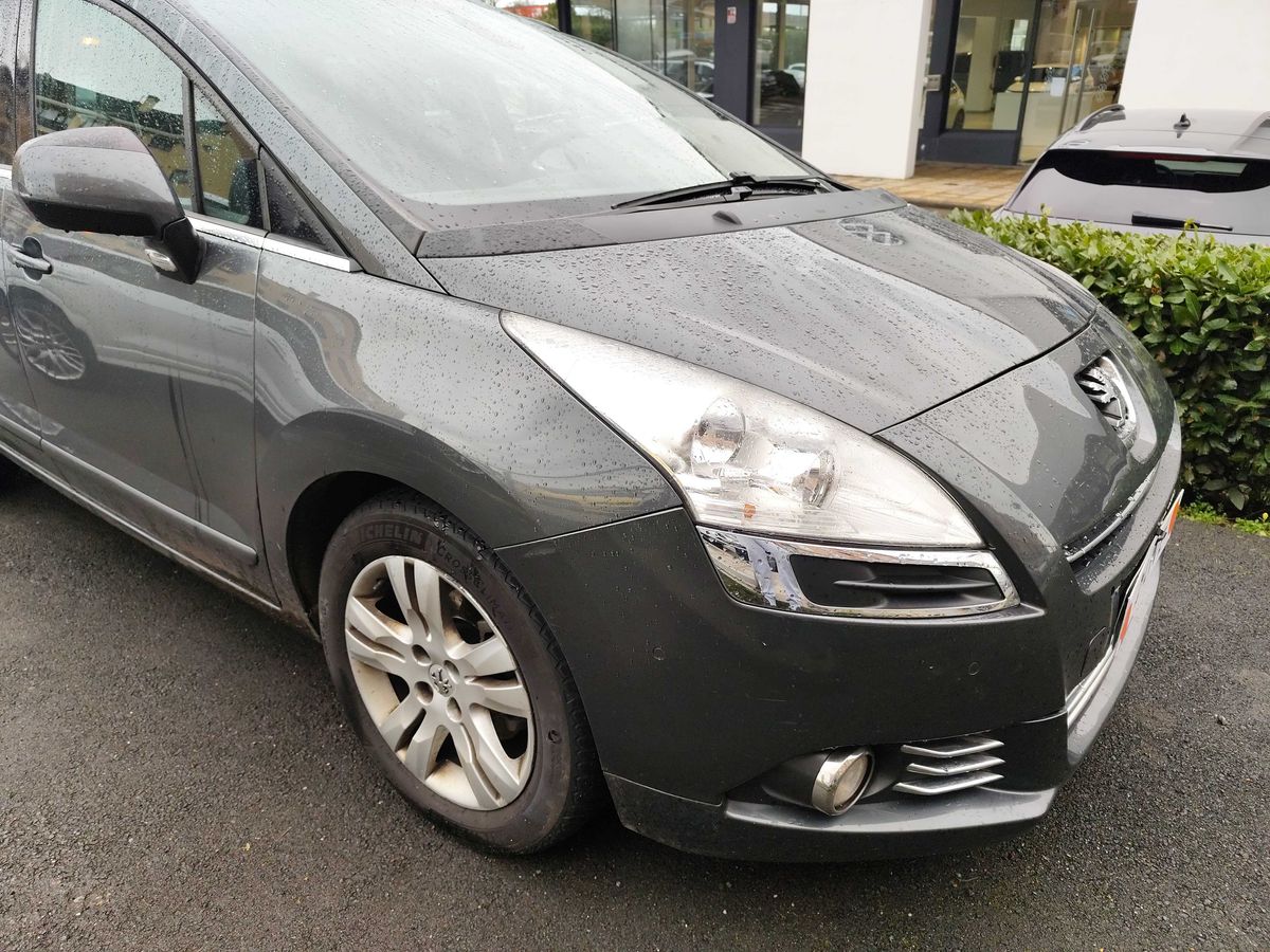 Peugeot 5008 2013 — photo 7
