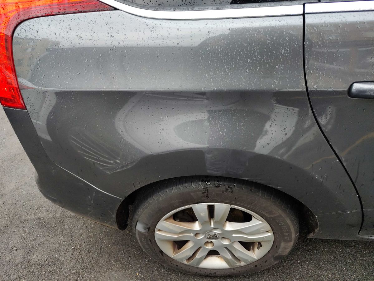 Peugeot 5008 2013 — photo 20