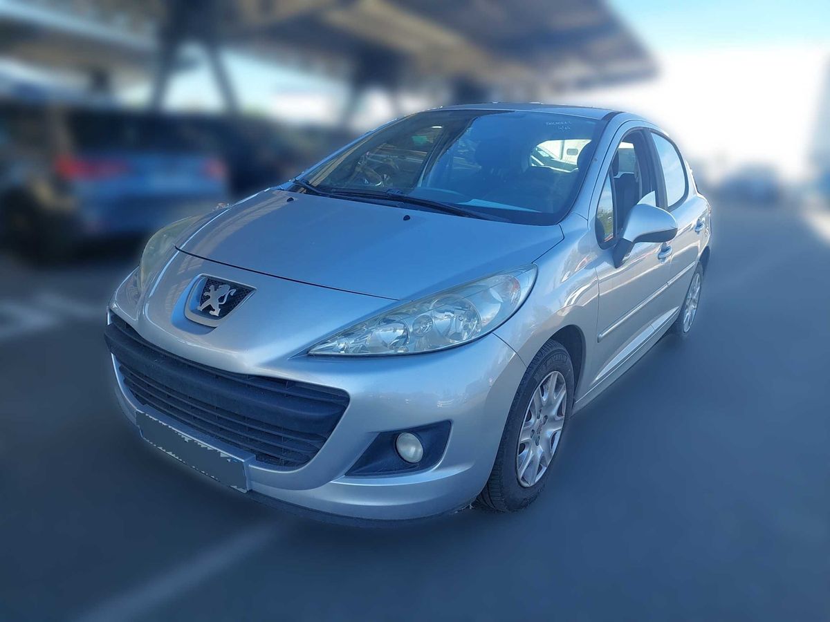 Peugeot 207 1.4 HDi X-Line