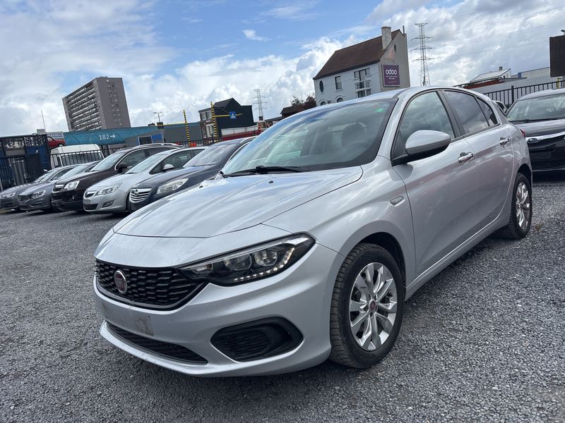 Fiat Tipo 1.3 M-Jet Easy — zdjęcie 2