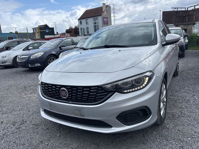 Fiat Tipo 1.3 M-Jet Easy